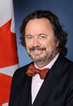 L'hon. Dennis Dawson, B.A., M.B.A.